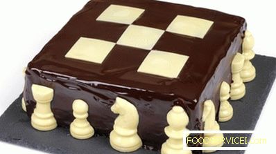 Lezzetli satranç pastası