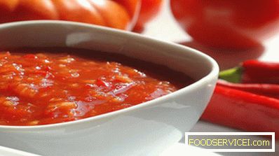 Kışlık domates sosu